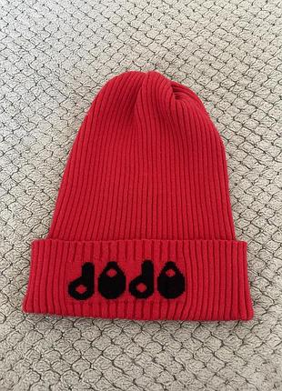 Шапка красная dodo