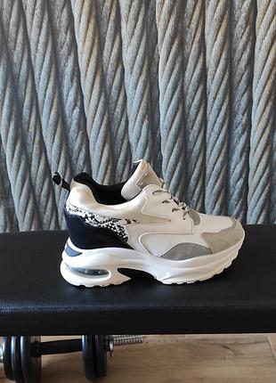 Кроссовки,кожа и замша