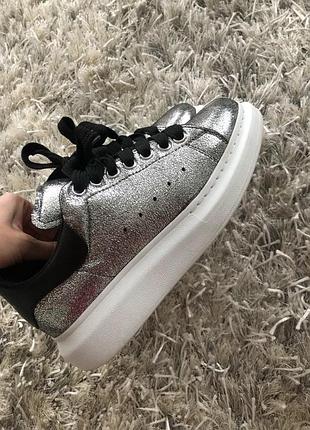 Кожаные кеды кроссовки ботинки мокасины слиперы слиперы сникеры кроссовки сникерсы alexander mcqueen оригинал