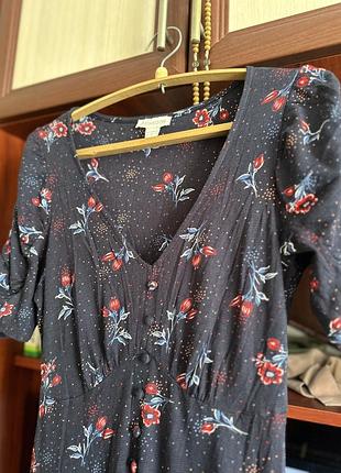 Сукня з коротким рукавом