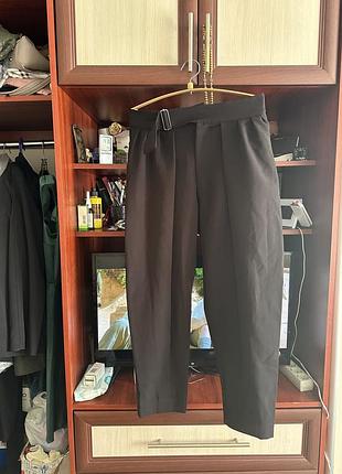 Брюки брюки черного цвета