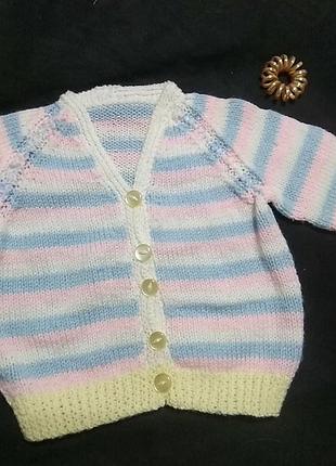 Кофта вязаная