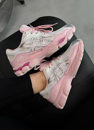 Кроссовки Como es habitual en las zapatillas de Asics