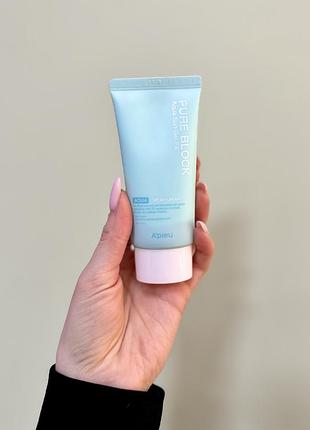 Солнцезащитный гель pure block aqua sun gel spf50+/pa+++