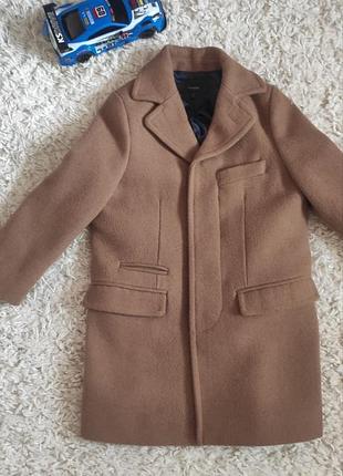 Пальто демісезонне