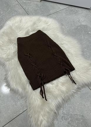 Юбка коричневая с завязками