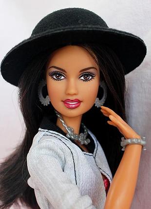 Редкая кукла барби lupita rebelde на теле йоги