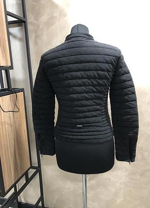 Курточка guess2 фото