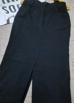 Довга класична спідниця