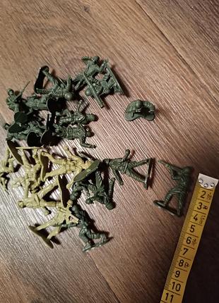 Набор солдатиков