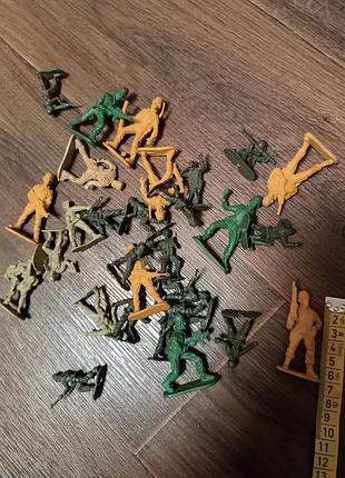 Набор солдатиков