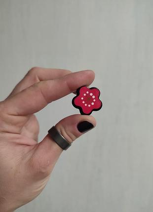 Пины / значки / маленькие значки / значок пин