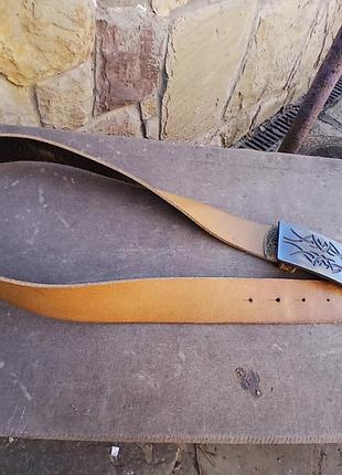 Мужской кожаный ремень inscene.