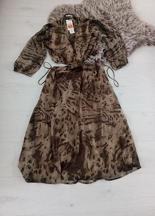 Платье-миди с обнаженной спинкой