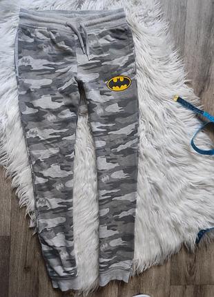 Крутые брюки без утепления на рост 128-134 см