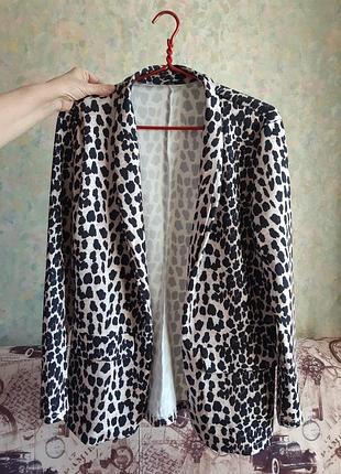 Пиджак легкий