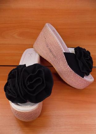 Шлепанцы&amp;