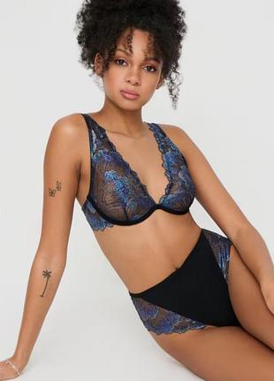 Комплект бюст і трусики