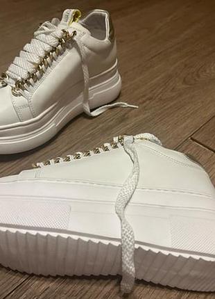 Стильні нові брендові кеди на платформі🔥