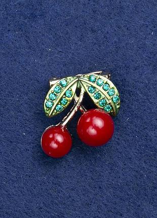 Броная виншенки золотой металл, эмаль и стразы 22х20мм+-