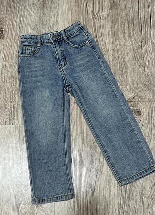 Джинсы на девочку 3-4 лет
