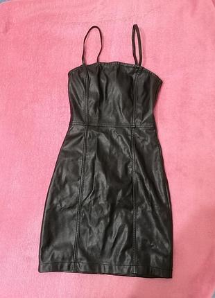 Платье мини эко кожа