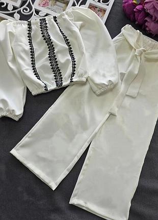 Нарядный костюм двойка, палаццо + топ с длинным рукавом.