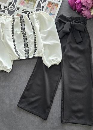 Нарядный костюм двойка, палаццо + топ с длинным рукавом.