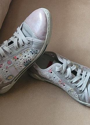 Rieker. кроссовки для повседневной носки и отдыха. размер 36.