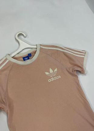 Футболка adidas