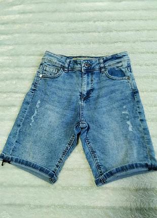 Джинсовые,фирменные шорты для девочки 9-10 г