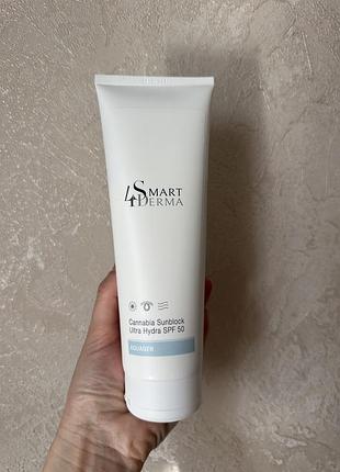 Ультразволожуючий захисний крем cannabia sunblock ultra hydra spf 50 smart4derma