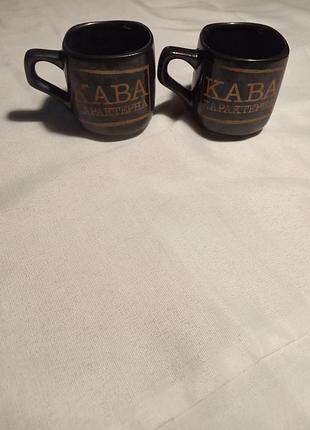 Чашки для кофе.