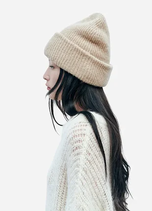 Zara теплая шапка бини