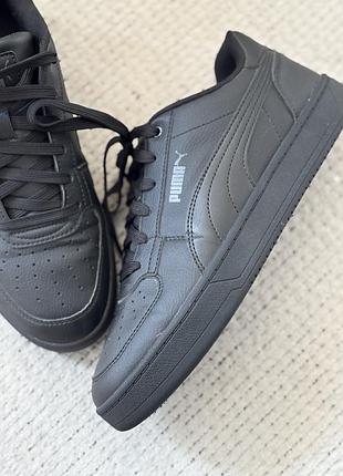 Кроссовки кеды