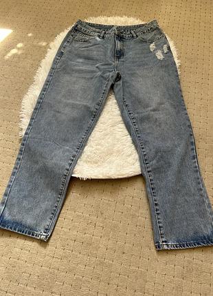 Джинси жіночі