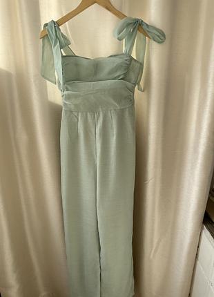 Комбенизон нарядный