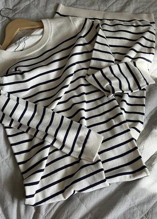 Комфортное платье в полоску