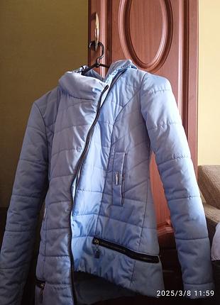Куртка нова блакитна