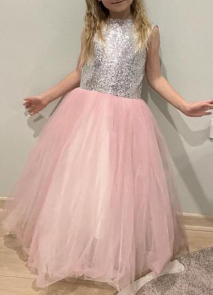 Плаття випускне