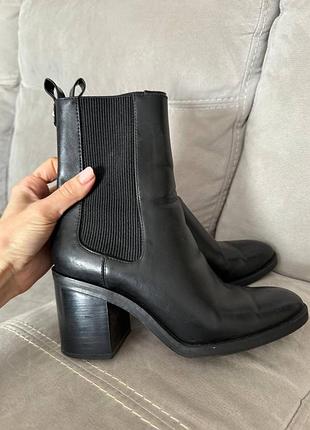 Черевики сапоги