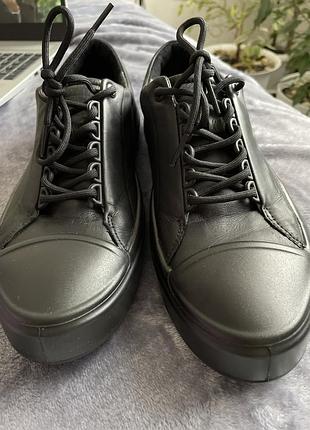 Кеди ecco