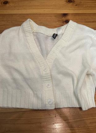 Кроп кофта на гудзиках h&m біла вʼязана кардиган