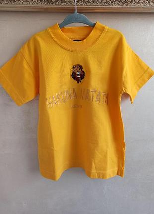 Футболка на 5-6 лет