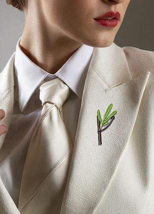 Брошь бамбук зеленый - природная элегантность bbrsf110519