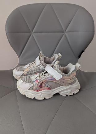 Крассовки кроссовки сеточка 29