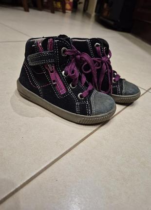 Ботиночки для девочки