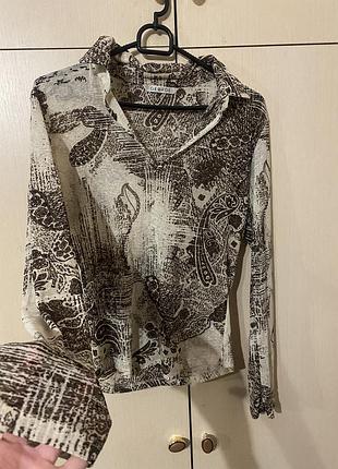 Лонгслив сеточка прозрачная с принтом и вырезом 2yk george