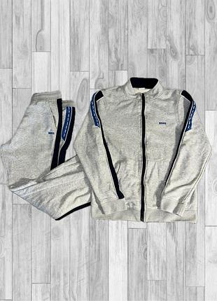 Спортивный костюм boss, на подростка 16 лет (или s-размер) original