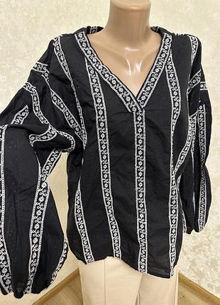 Блуза вишиванка білим по чорному прошва етно стиль